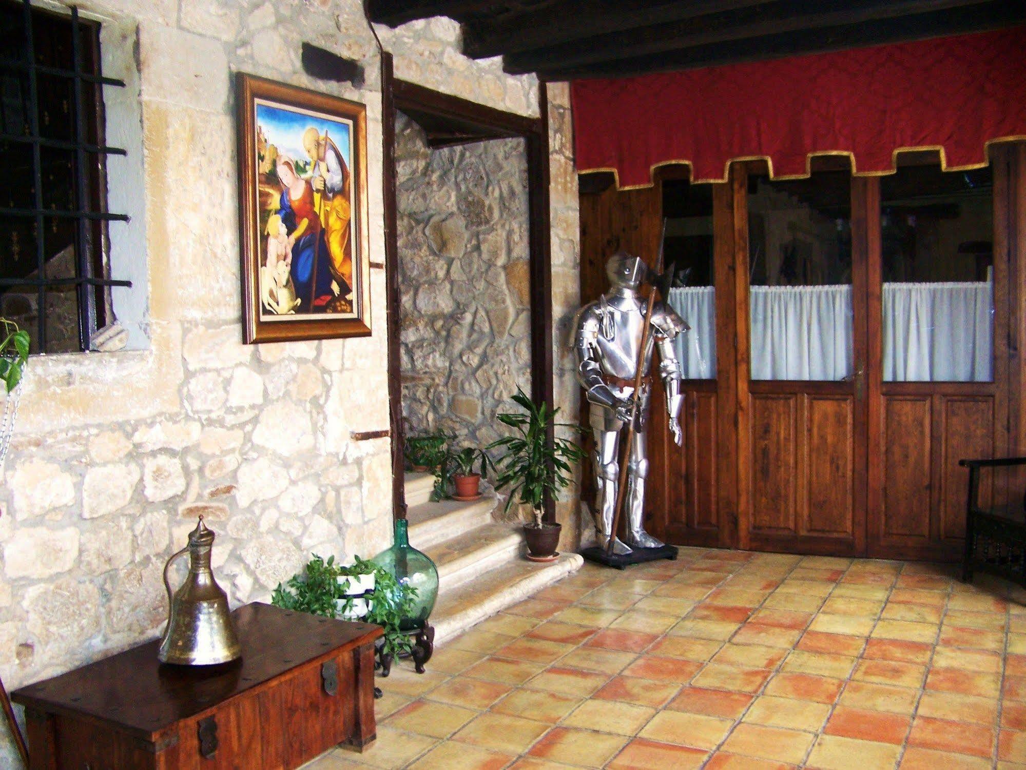 Palacio De Los Alvarado En Las Merindades El Ribero Ngoại thất bức ảnh